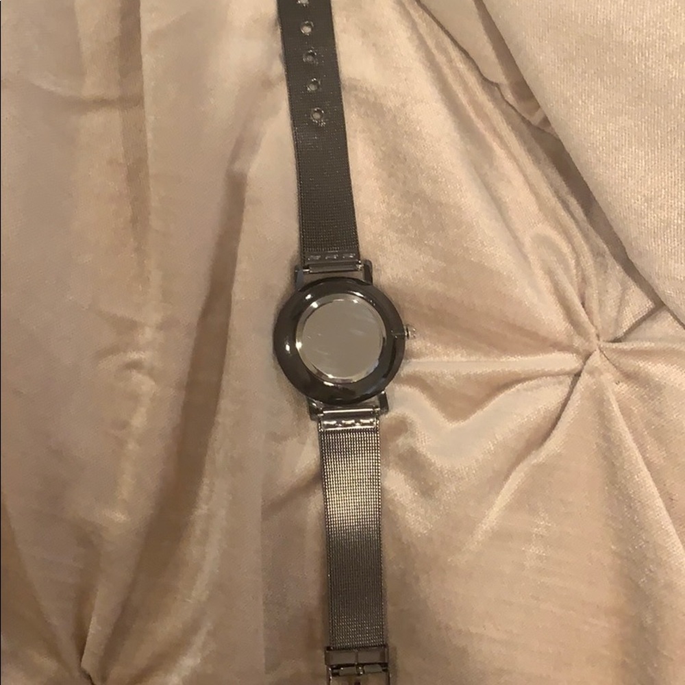 Black Marble Watch - Picture 4 of 4